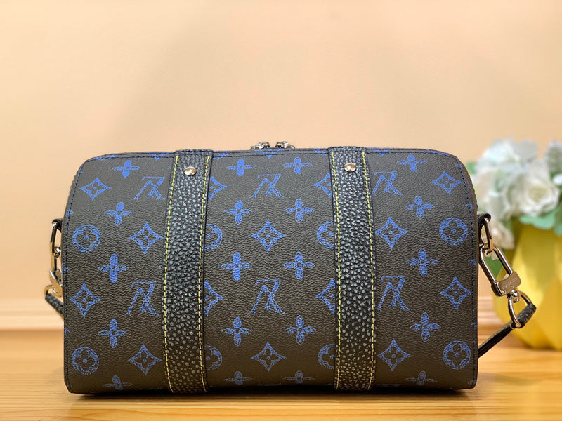 JB - LOV Travel Bags - 045