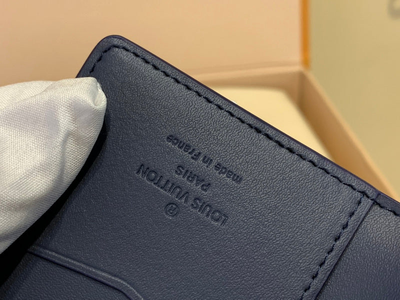 COZY BAGS - LOV Wallets - 250