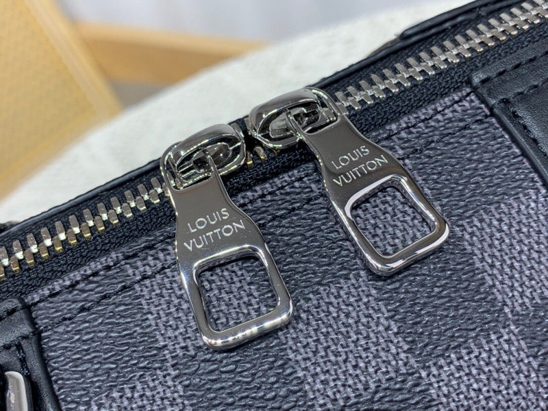 JB - LOV Travel Bags - 024