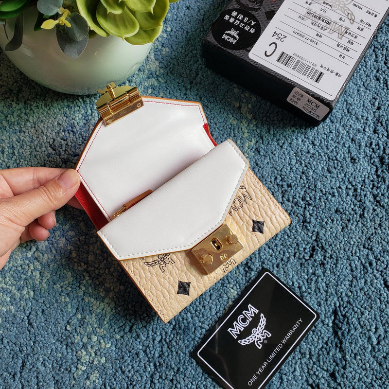 JB - MQM Wallets - 068