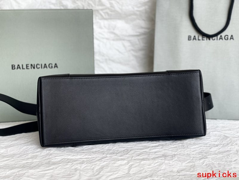 COZY BAGS - BG Hourglass Bags - 035