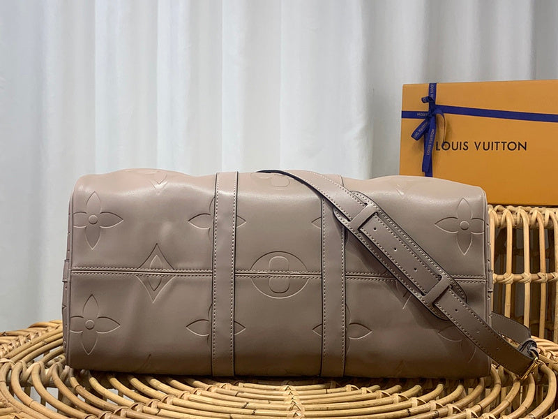 JB - LOV Travel Bags - 057