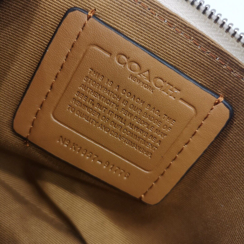 COZY - CAH Bags - 373