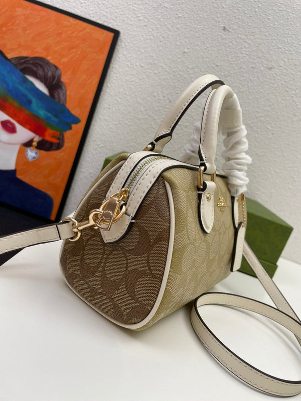COZY - CAH Bags - 303