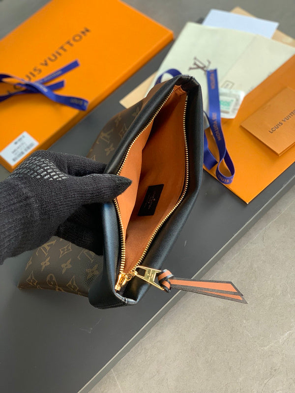 COZY - LOV Wallets - 321