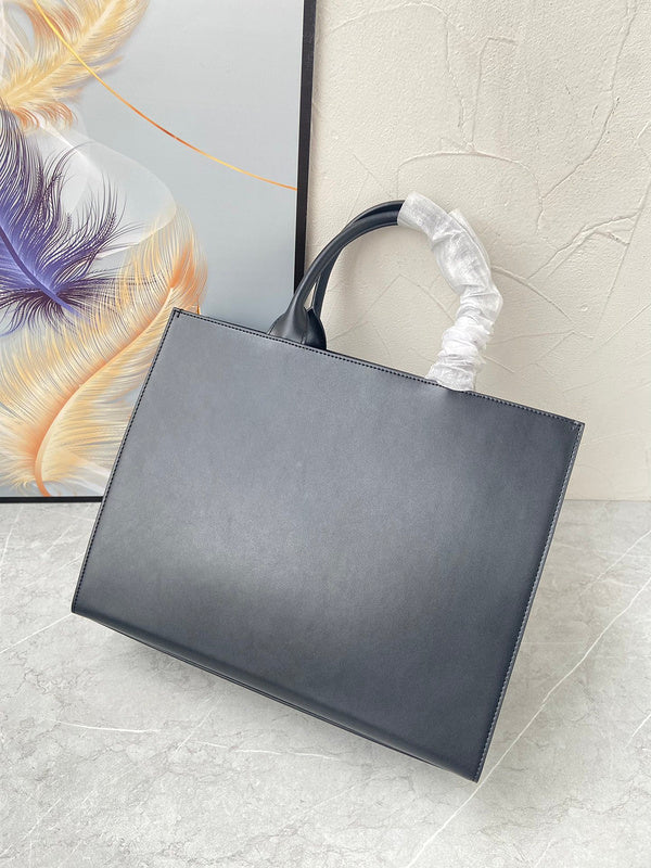 COZY - DAG Bags - 149