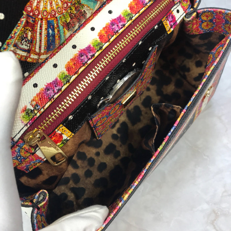 COZY - DAG Bags - 240