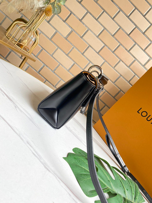 COZY - LOV Lady Bags - 1049