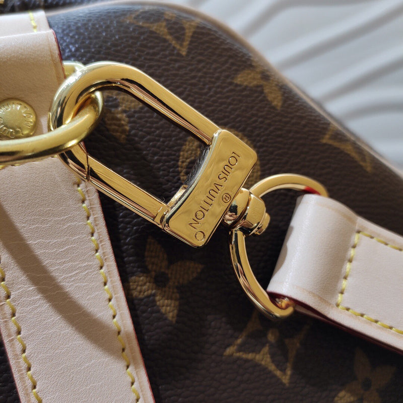 JB - LOV Travel Bags - 147