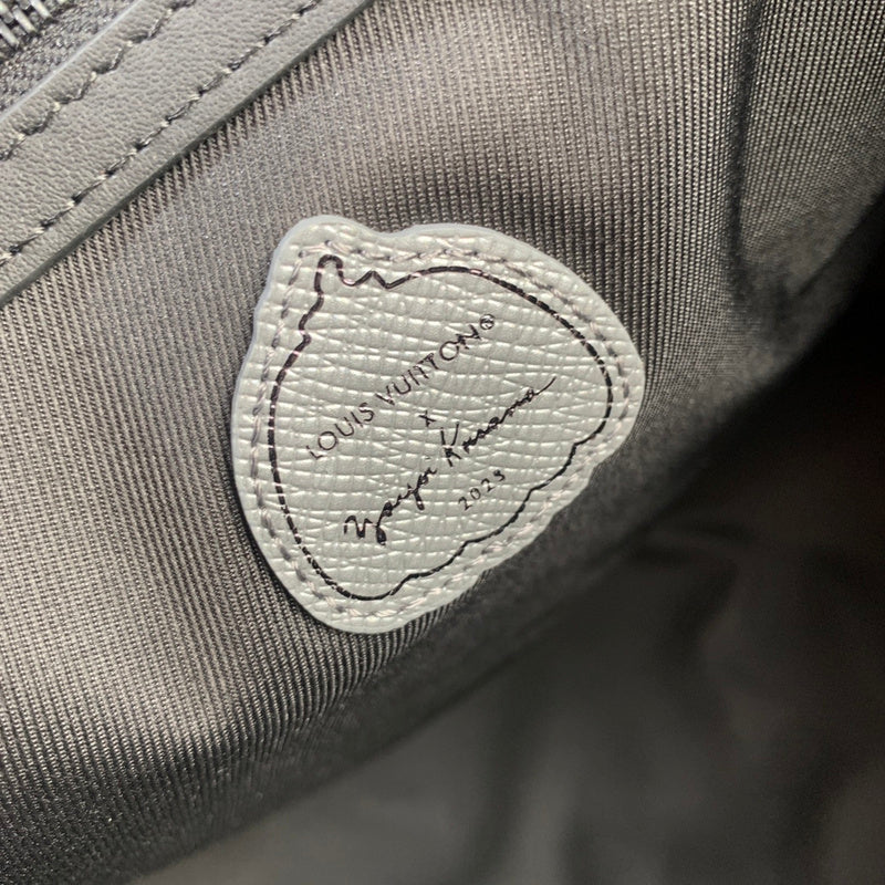 JB - LOV Travel Bags - 040