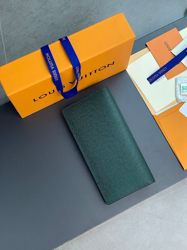 COZY - LOV Wallets - 453