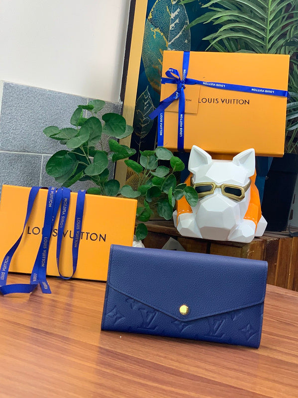 COZY - LOV Wallets - 504
