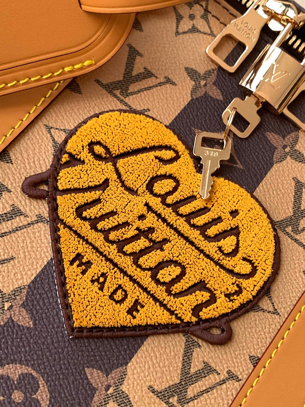JB - LOV Travel Bags - 193