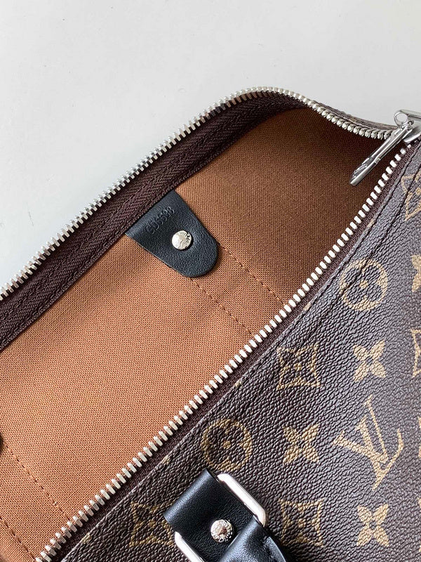 JB - LOV Travel Bags - 064