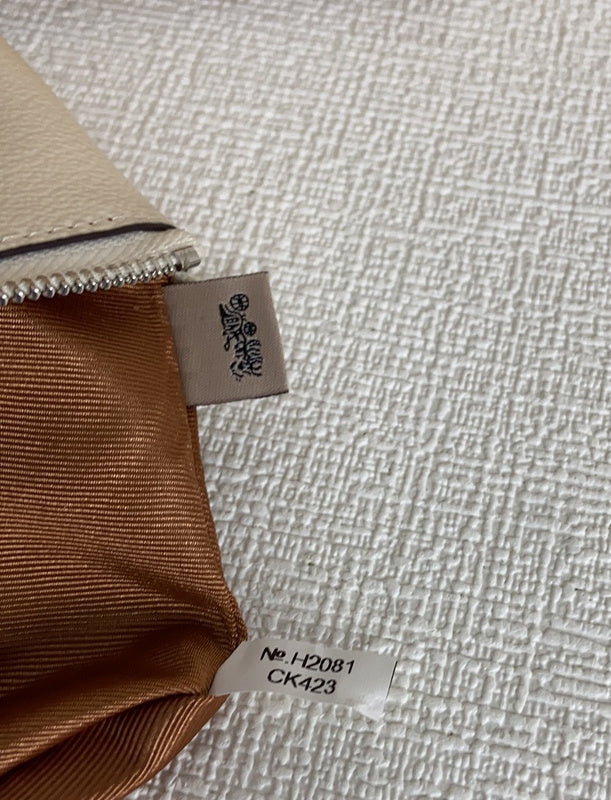 COZY - CAH Bags - 051