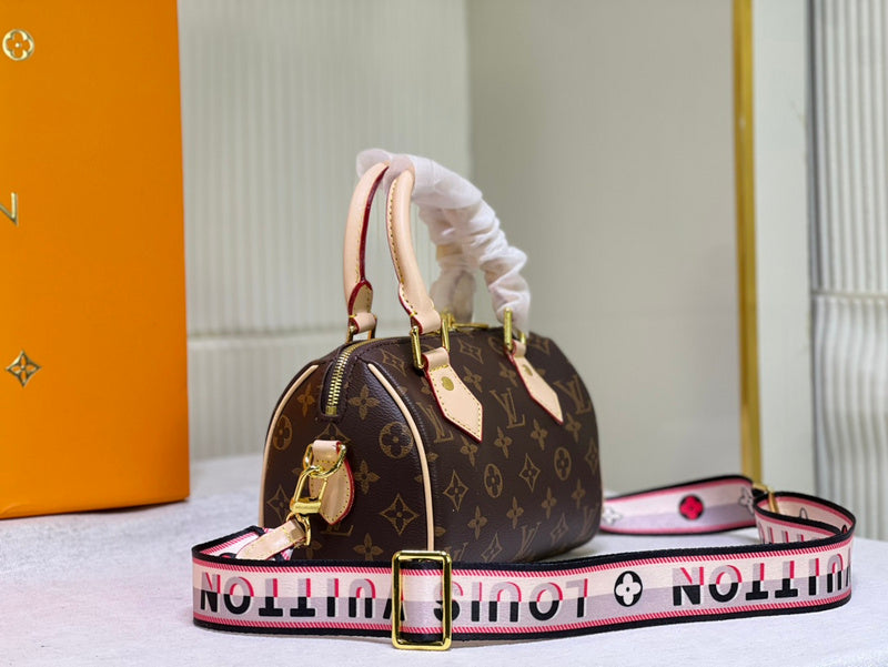 COZY BAGS - GUKI Women Bags - 1525