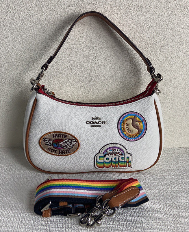COZY - CAH Bags - 081