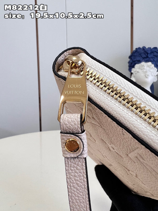 COZY - LOV Wallets - 183