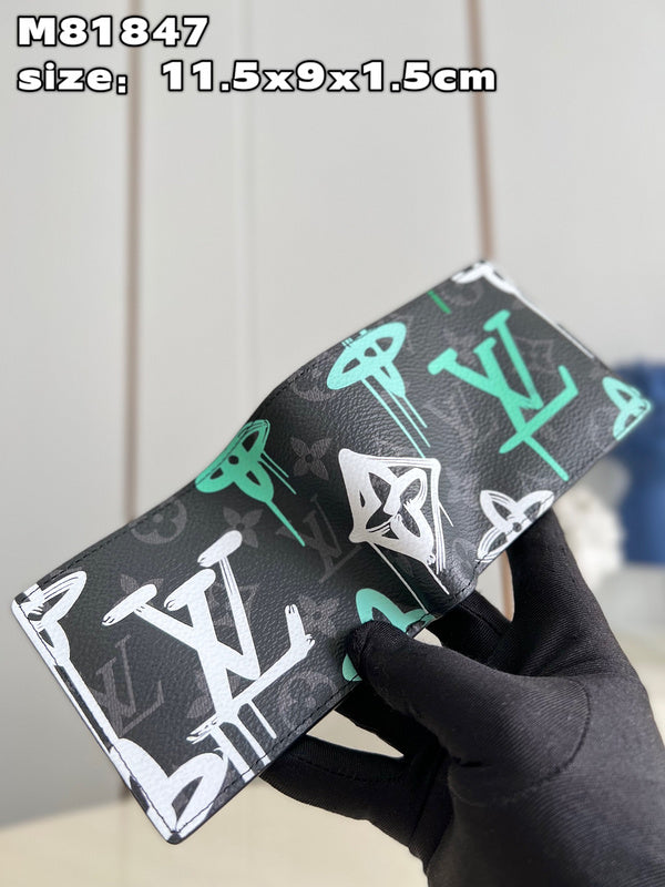 COZY - LOV Wallets - 384