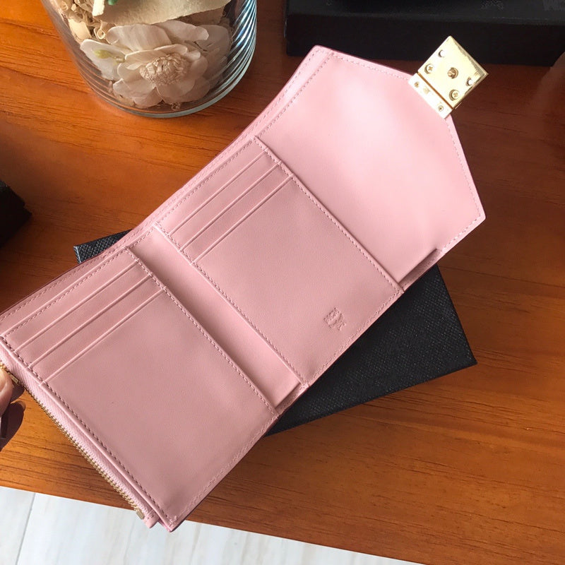 JB - MQM Wallets - 090