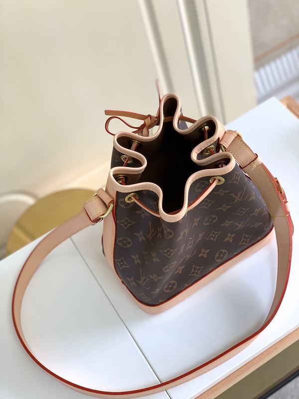 JB - LOV Lady Bags - 587