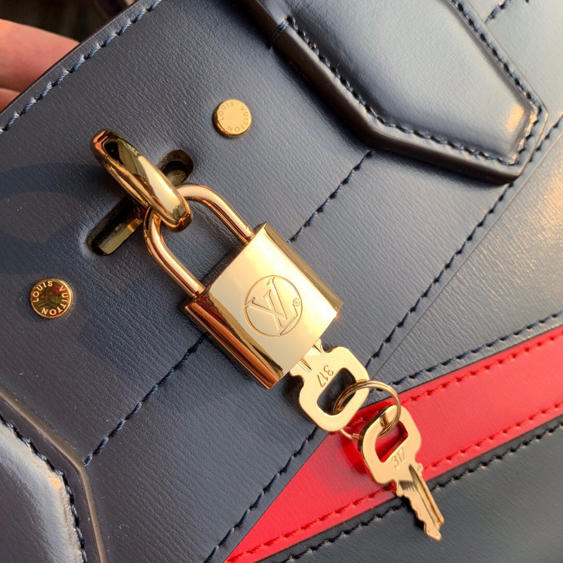 COZY - LV Bags - 5551