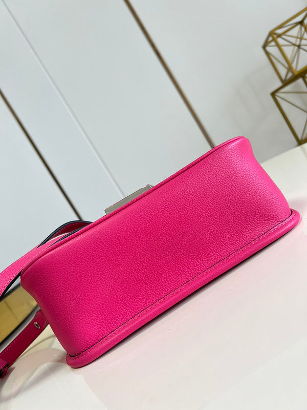 COZY - LV Bags - 2450