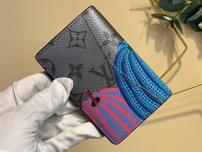 COZY - LOV Wallets - 211