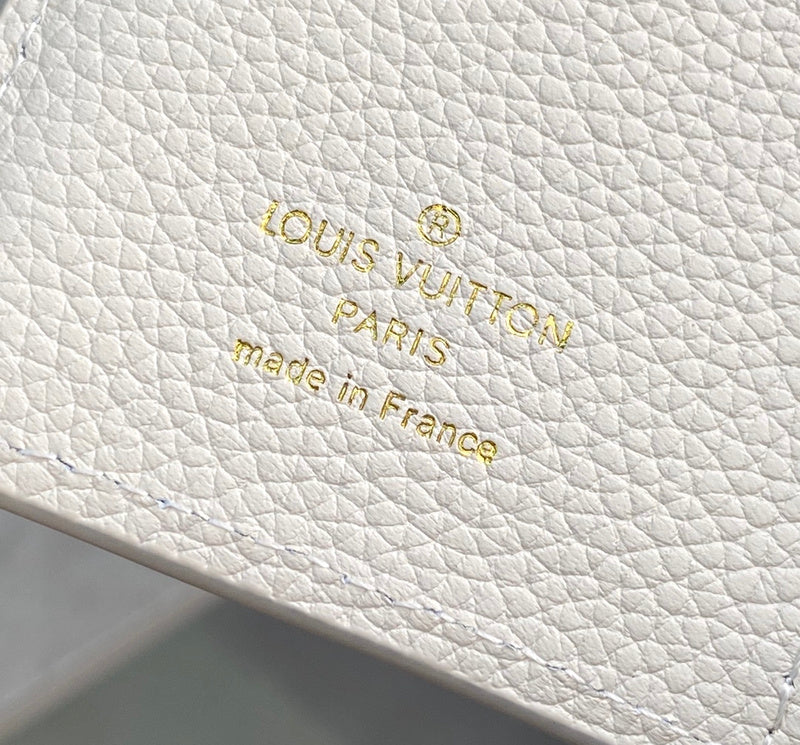 COZY - LOV Wallets - 032