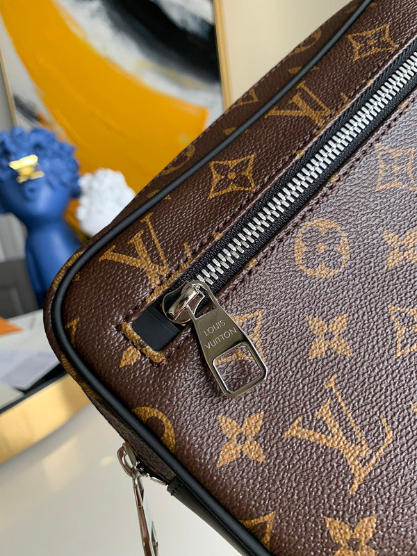 COZY - LOV Wallets - 390