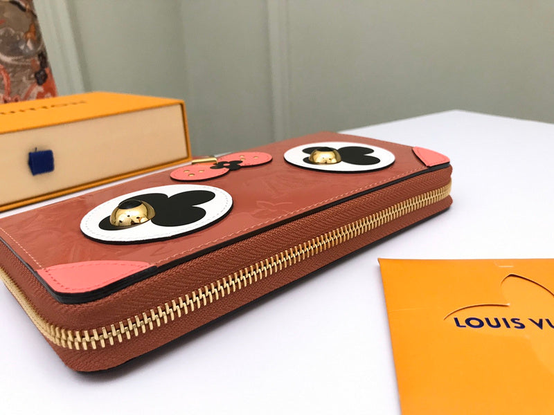 COZY - LOV Wallets - 393