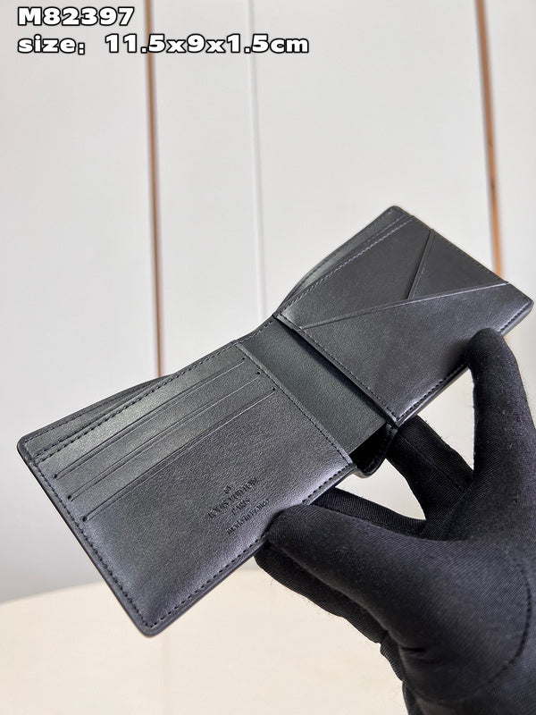 COZY - LOV Wallets - 148