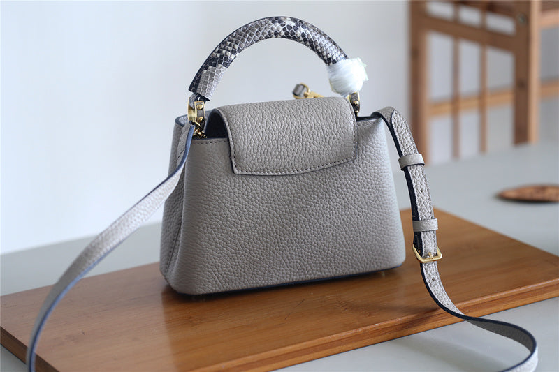 COZY - LOV Lady Bags - 1961