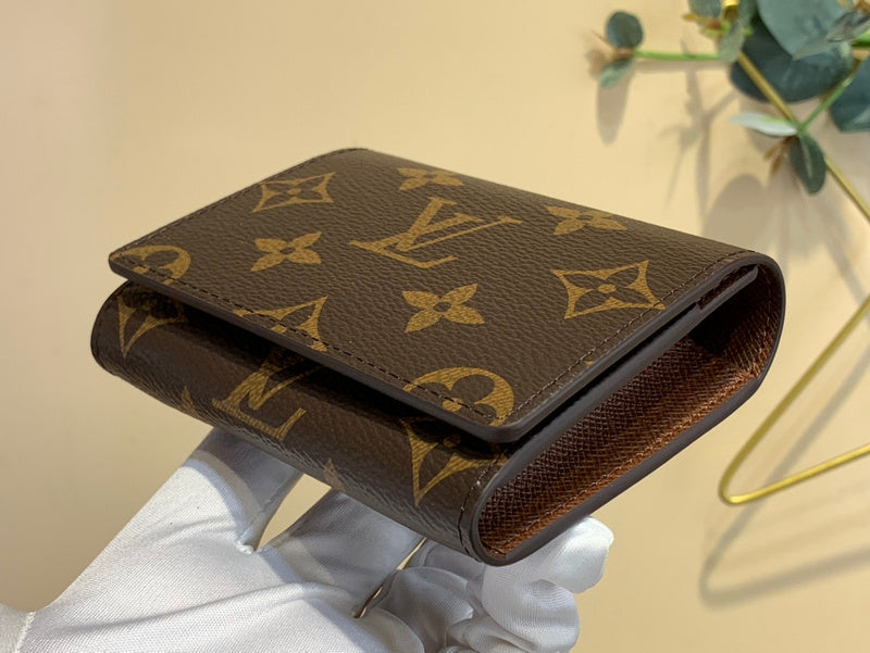 COZY - LOV Wallets - 296