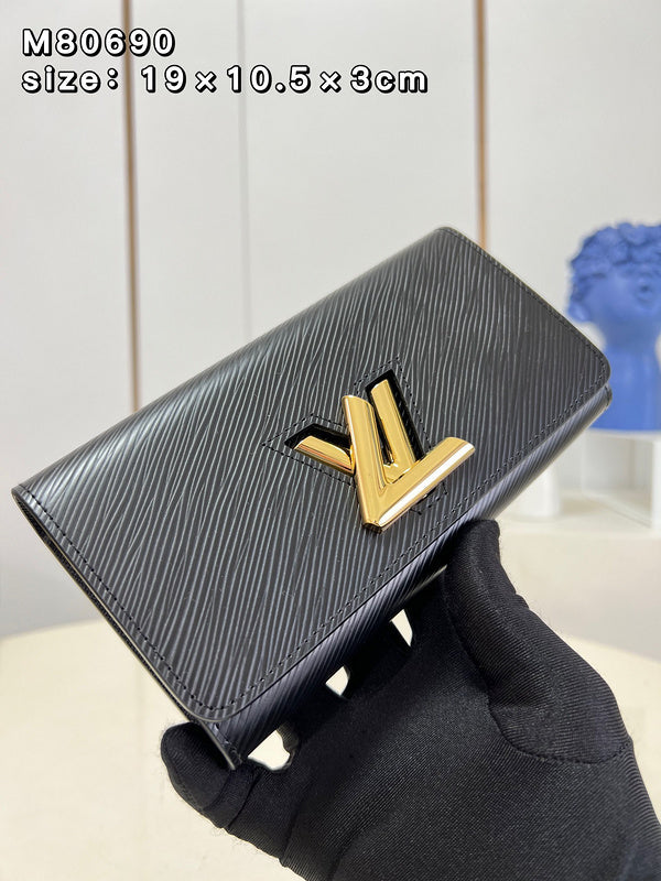 COZY - LOV Wallets - 416