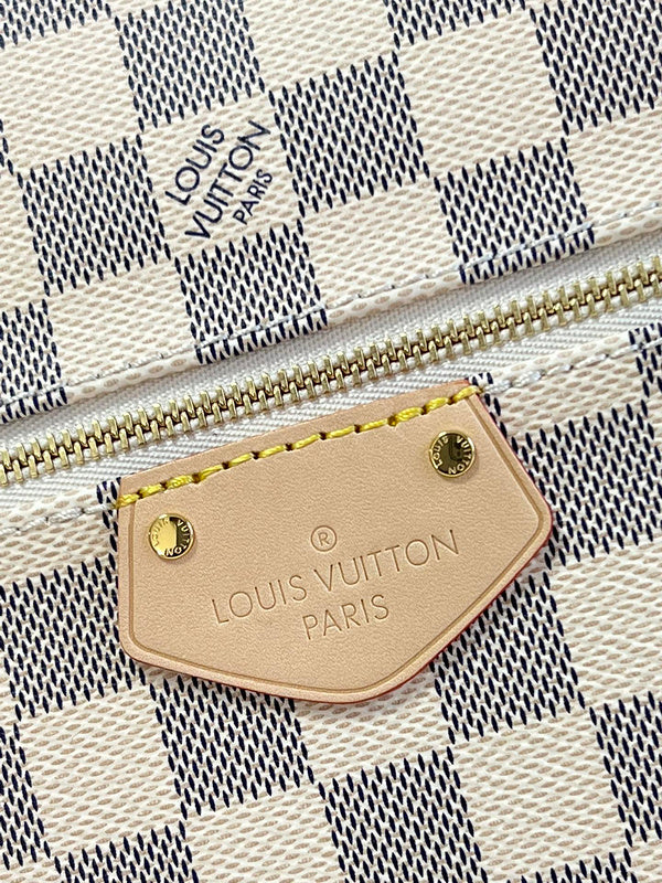 COZY BAGS - LOV Bags - 2010