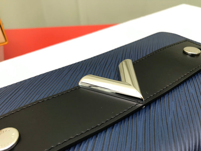 COZY - LOV Wallets - 406