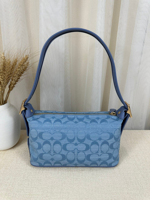 COZY - CAH Bags - 107