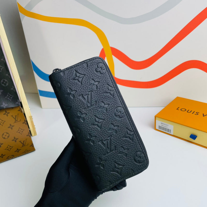 COZY - LOV Wallets - 092