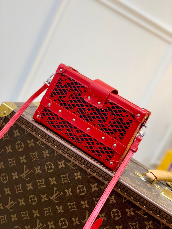 COZY BAGS - LOV Bags - 2012