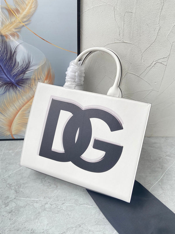 COZY - DAG Bags - 137