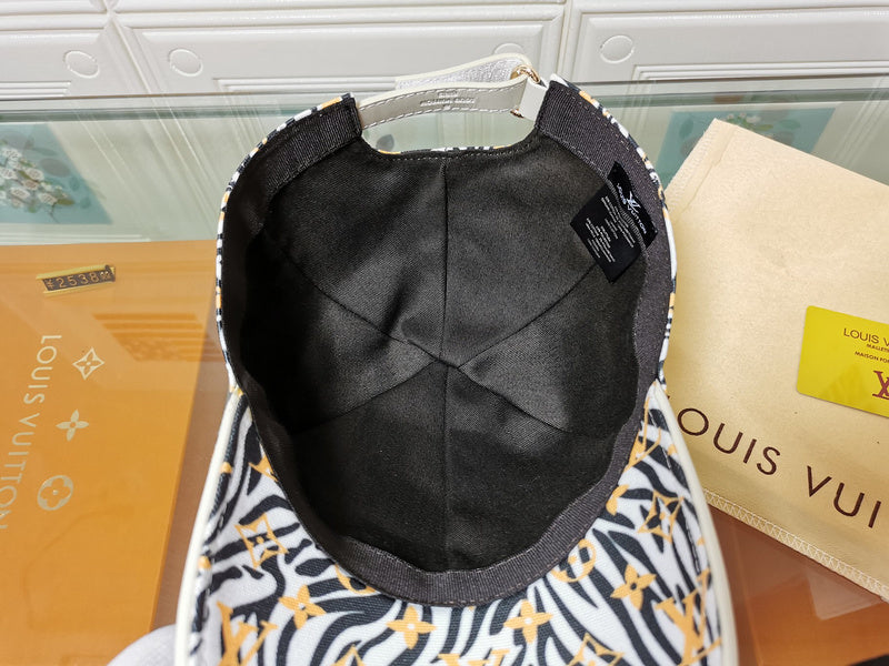 COZY BAGS - LOV Hats & Caps - 233
