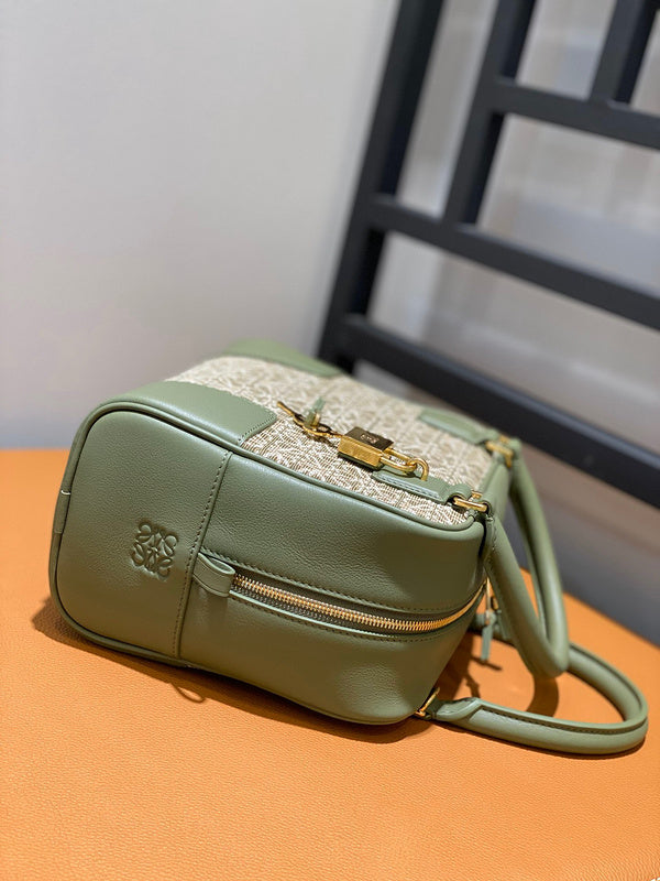 JB - LWO Lady Bags - 012