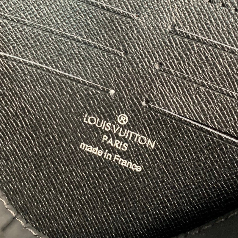 COZY - LOV Wallets - 448