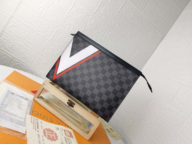 COZY BAGS - LOV Wallets - 665