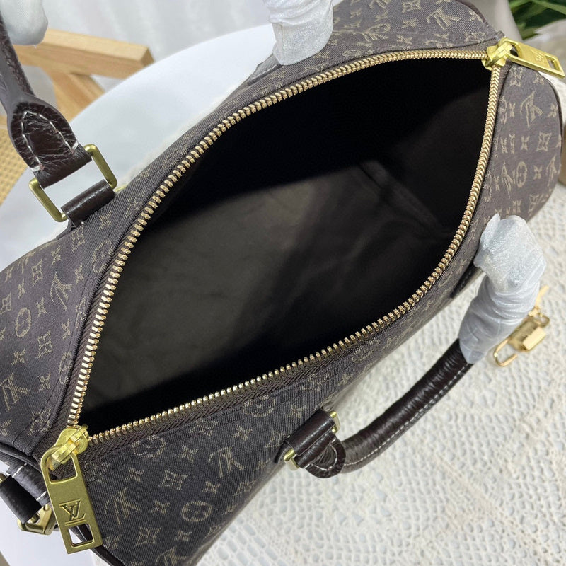 JB - LOV Travel Bags - 028