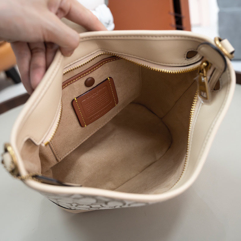 COZY - CAH Bags - 428