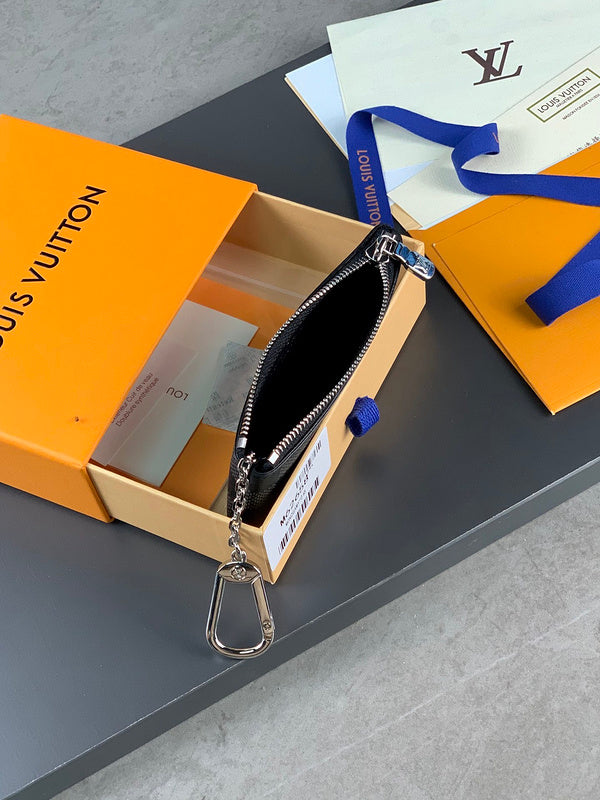COZY - LOV Wallets - 253