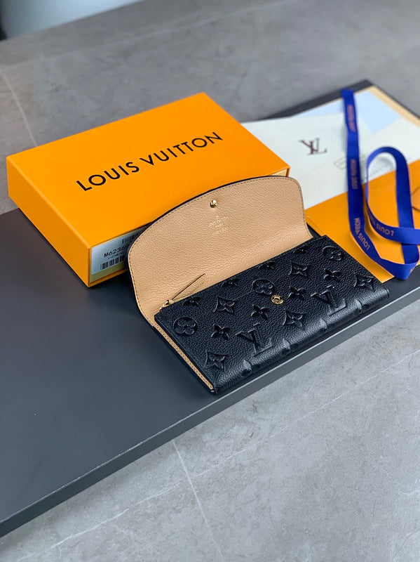 COZY - LOV Wallets - 271