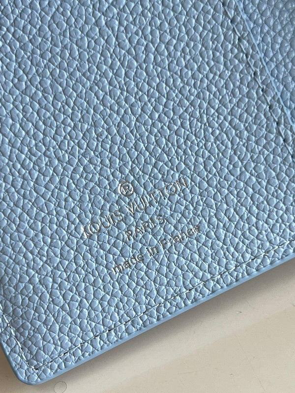 COZY - LOV Wallets - 510